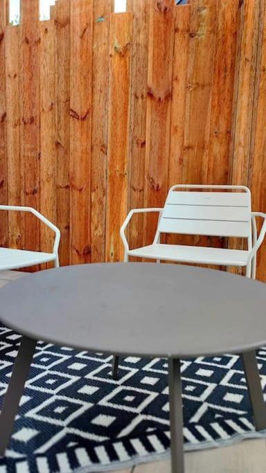 Appartement Cosy, Detente Avec Terrasse Pleurtuit Exterior photo